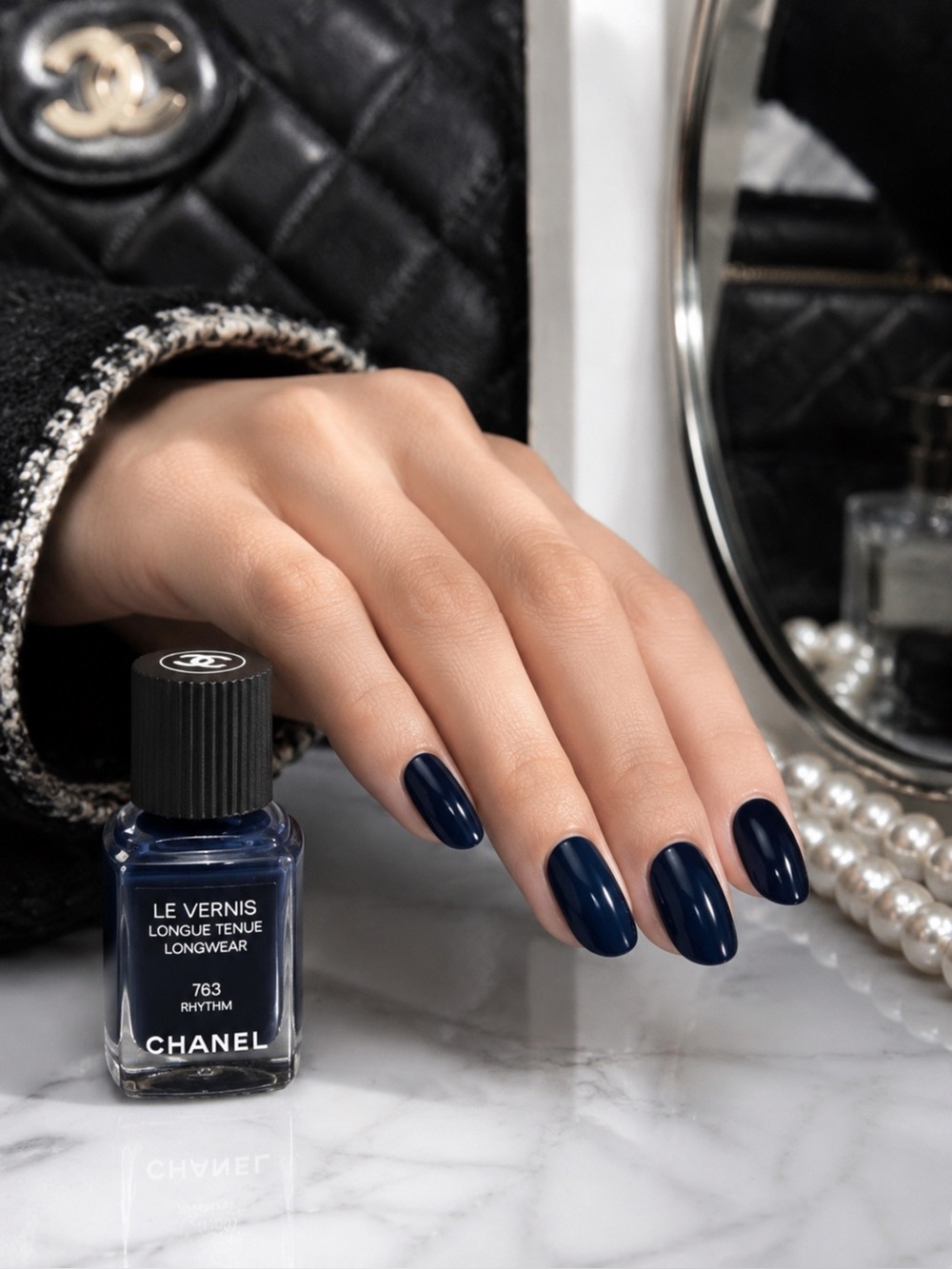 CHANEL Le Vernis Longwear Nail Polish in Deep Navy